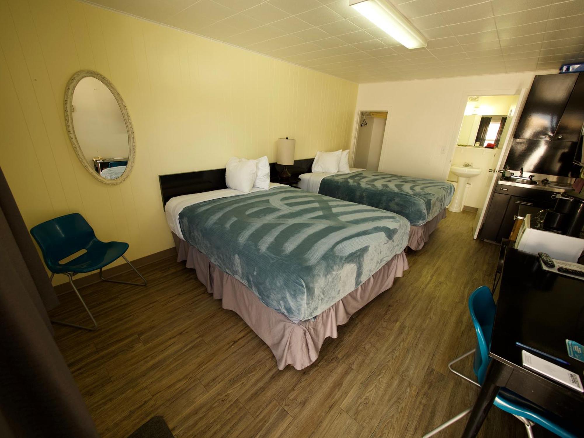 Creston Valley Motel Eksteriør billede