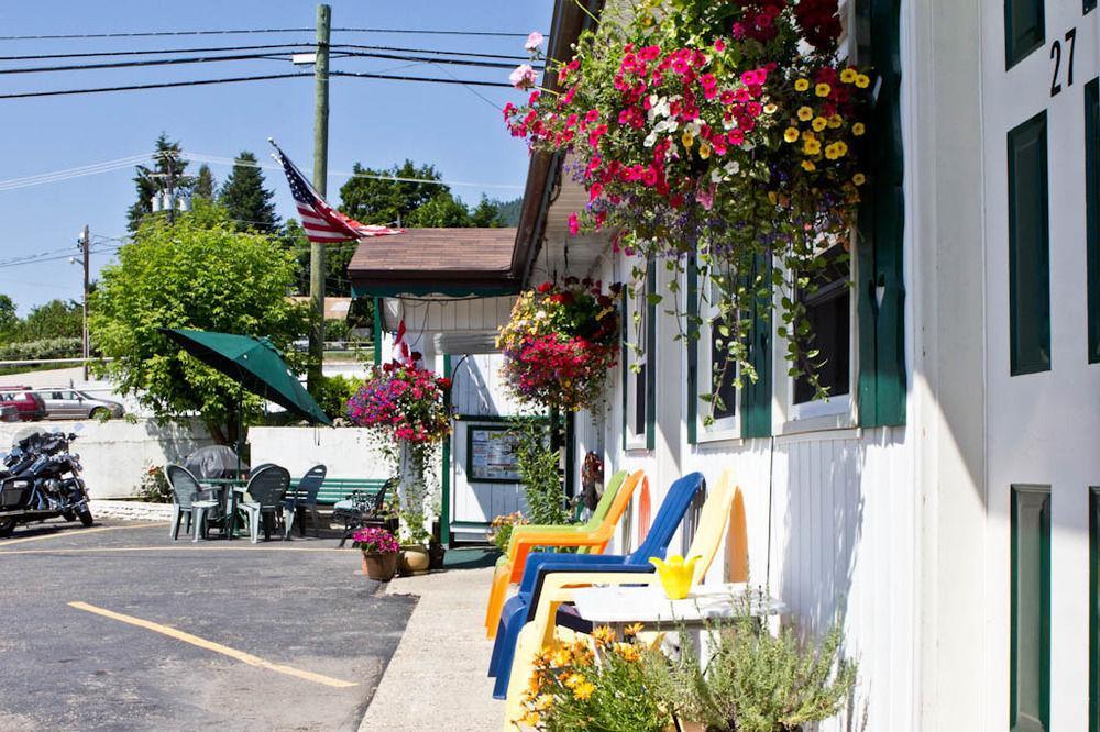 Creston Valley Motel Eksteriør billede